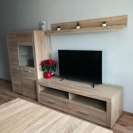 シクラルスカ・ポレンバViolaアパートメント エクステリア 写真